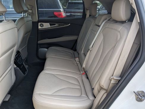 Certified 2023 Lincoln Nautilus Reserve w/ Equipment Group 202A image 15