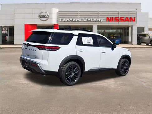 New 2026 Nissan Pathfinder SL w/ SL Premium Package FWD image 3