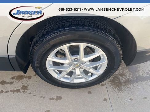 Used 2024 Chevrolet Equinox LT w/ LPO, Floor Liner Package image 8