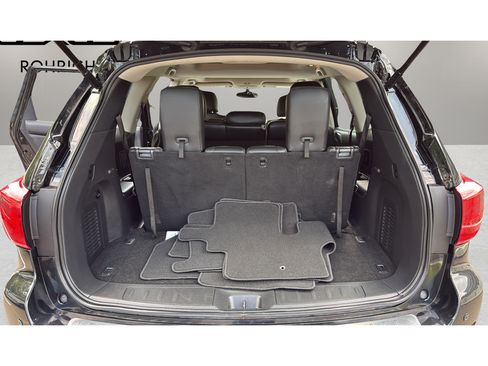Used 2017 Nissan Pathfinder Platinum AWD/4WD image 20