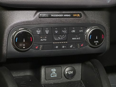 Certified 2022 Ford Bronco Sport Badlands w/ Premium Package AWD/4WD image 43