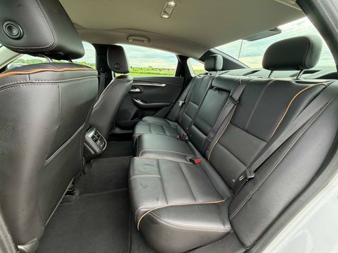 Used 2018 Chevrolet Impala Premier FWD image 15