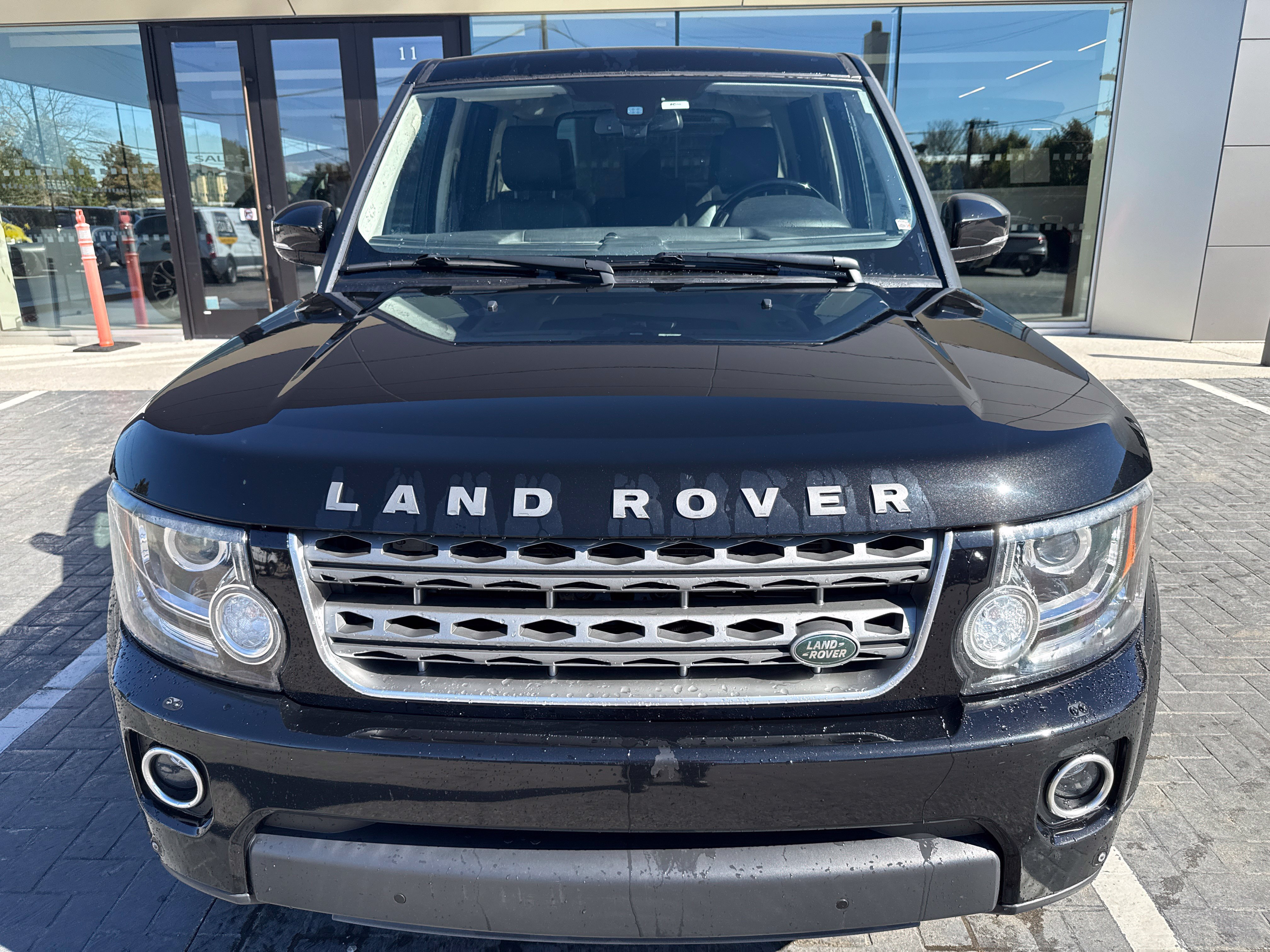 Used 2016 Land Rover LR4 HSE AWD/4WD image 8