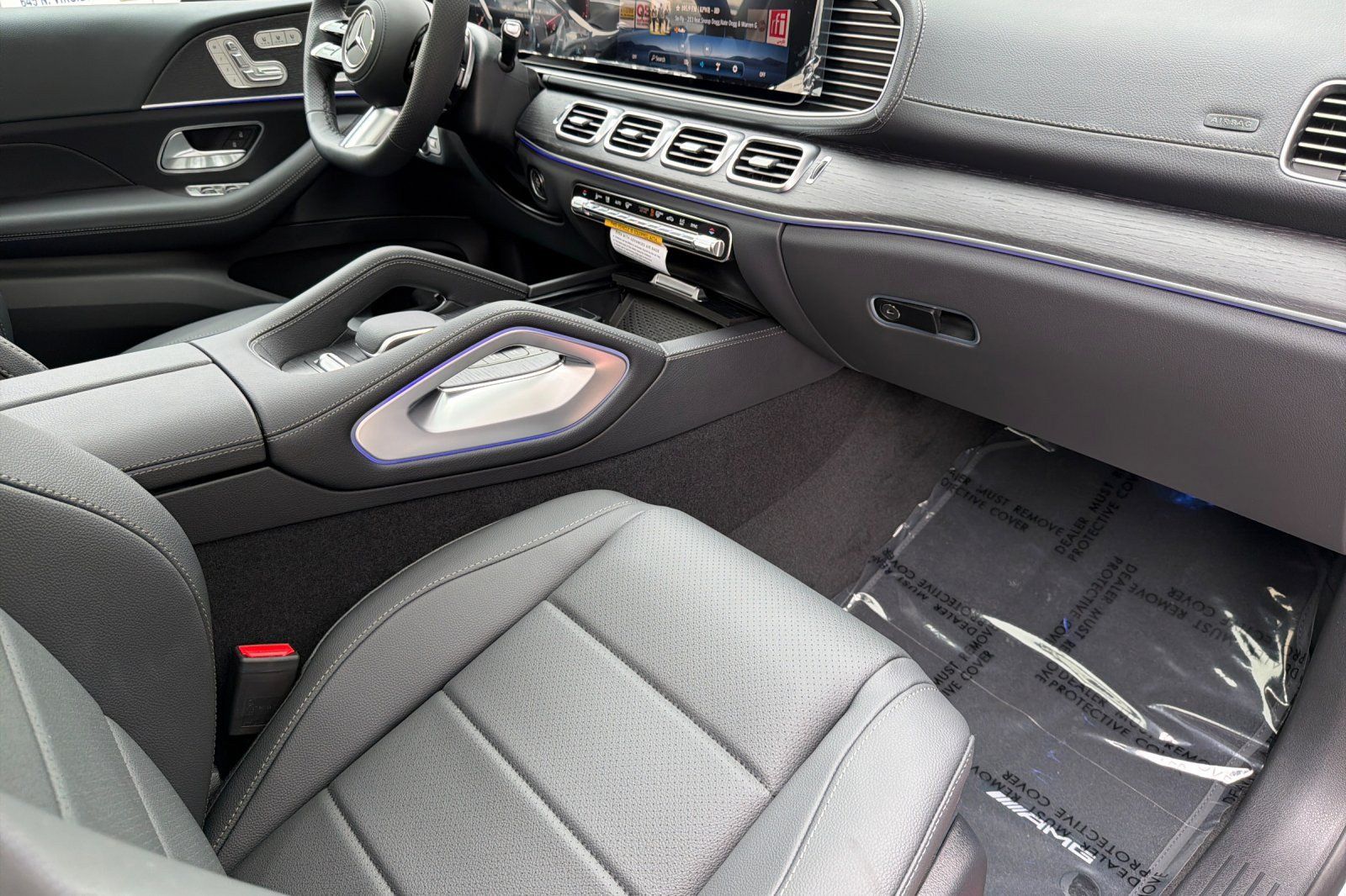New 2026 Mercedes-Benz GLS 450 4MATIC image 16