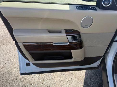 Used 2015 Land Rover Range Rover Supercharged image 22
