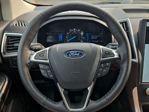 Used 2024 Ford Edge SEL w/ Convenience Package AWD/4WD image 12