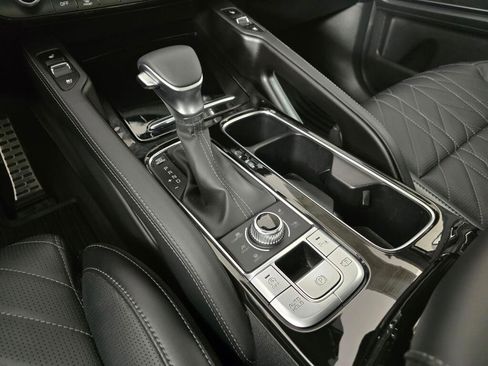 Used 2025 Kia Telluride SX Prestige X-Line image 31