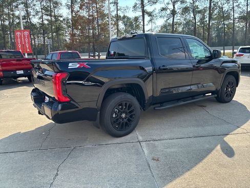 New 2026 Toyota Tundra SR5 image 7