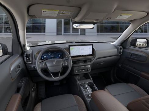 New 2025 Ford Bronco Sport Outer Banks image 9