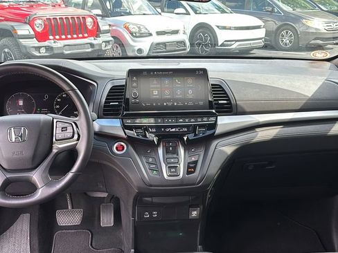 Used 2025 Honda Odyssey Sport-L image 12