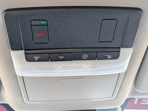 Certified 2023 Nissan Rogue SV FWD image 29