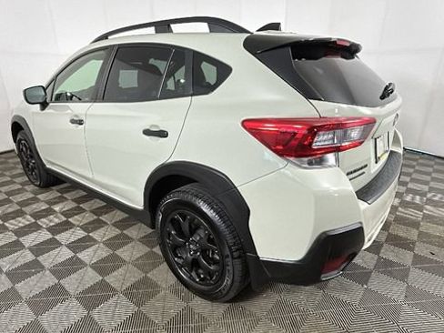Used 2023 Subaru Crosstrek 2.0i Premium w/ Popular Package #2 AWD/4WD image 5