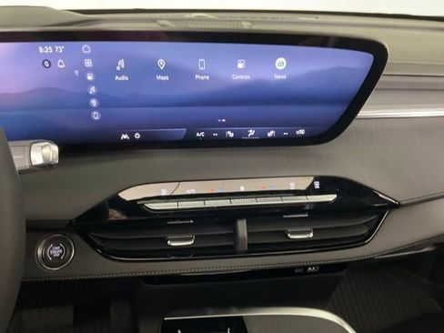 New 2026 Buick Enclave Sport Touring w/ Power Package FWD image 22