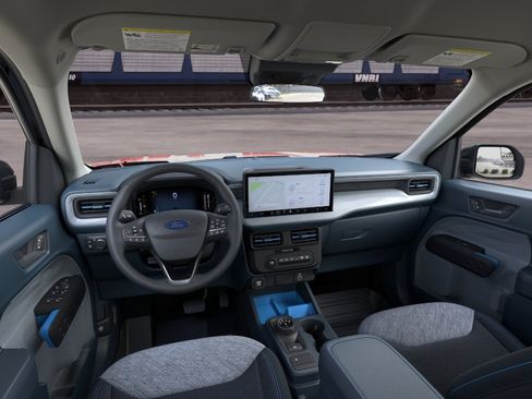 New 2026 Ford Maverick XLT w/ XLT Luxury Package FWD image 9