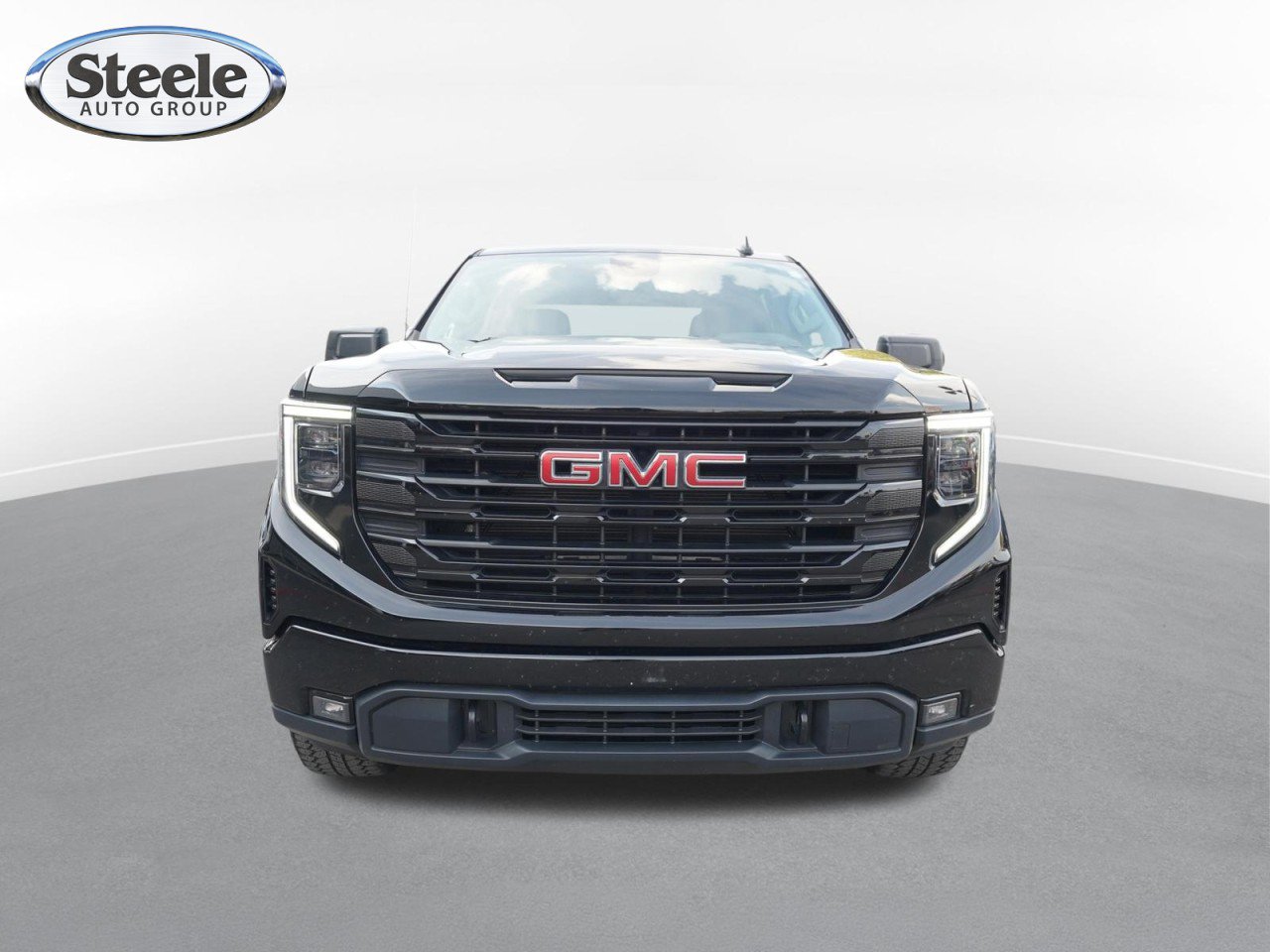Certified 2025 GMC Sierra 1500 Elevation AWD/4WD image 2