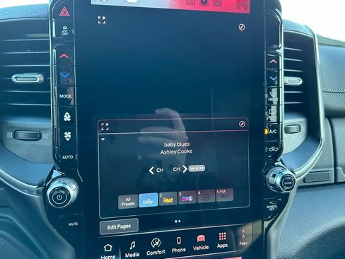 New 2026 RAM 2500 Laramie image 32