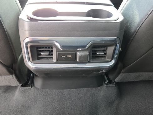 Used 2022 GMC Sierra 1500 SLT w/ SLT Premium Package AWD/4WD image 12