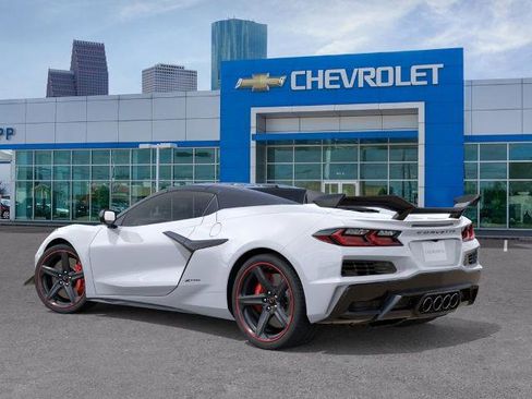 New 2025 Chevrolet Corvette Z06 w/ Z07 Performance Package RWD image 3