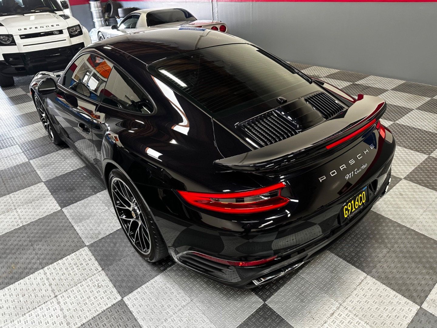 Used 2017 Porsche 911 Turbo Coupe AWD/4WD image 8