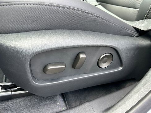 New 2026 GMC Terrain Elevation w/ Elevation Premium Package AWD/4WD image 17