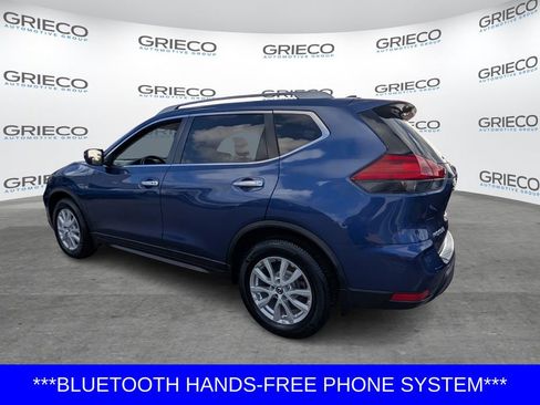 Used 2017 Nissan Rogue SV FWD image 5