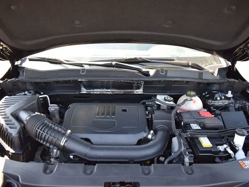 Certified 2024 Chevrolet Blazer LT w/ Convenience Package image 16