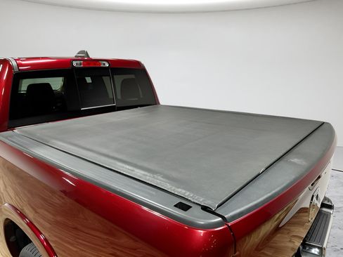 Used 2020 RAM 1500 Laramie AWD/4WD image 12