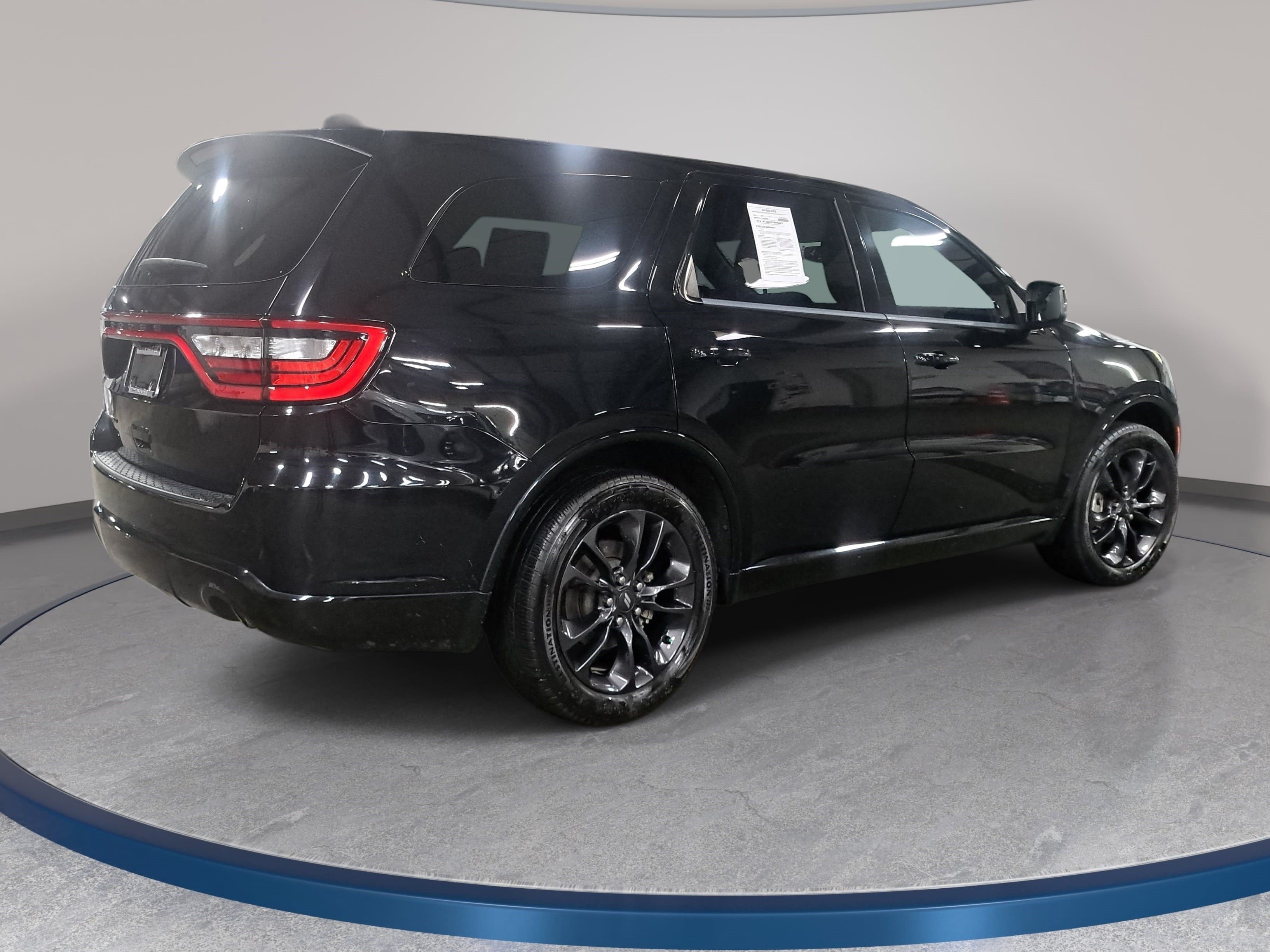 Used 2022 Dodge Durango SXT w/ Blacktop Package RWD image 5