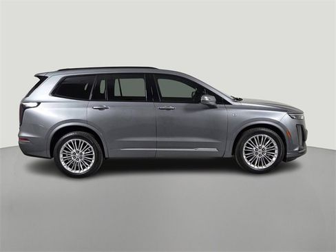 Used 2020 Cadillac XT6 Sport image 7