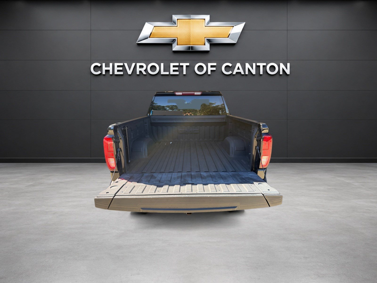 Used 2023 GMC Sierra 1500 Elevation AWD/4WD image 17