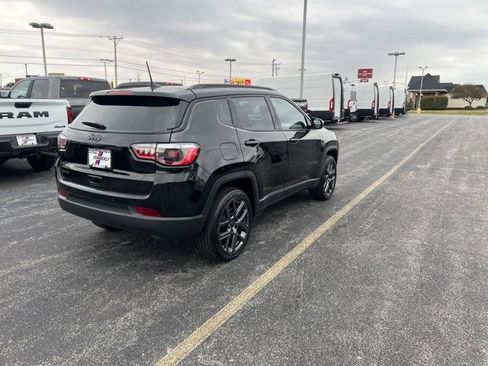 New 2026 Jeep Compass Limited w/ Sun, Sound & Navigation Group image 8