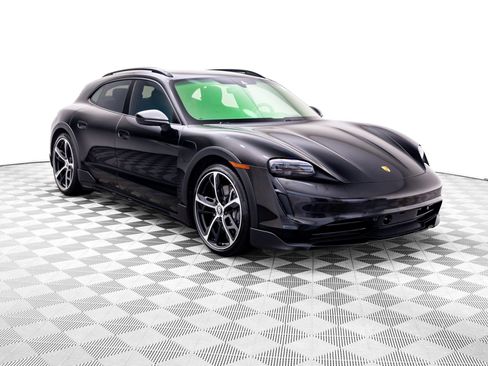 Certified 2022 Porsche Taycan 4 Cross Turismo AWD/4WD image 6
