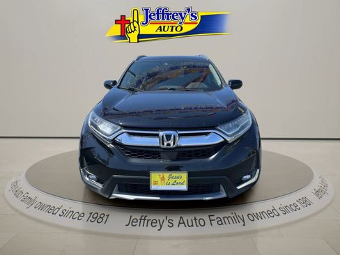 Used 2017 Honda CR-V Touring image 3