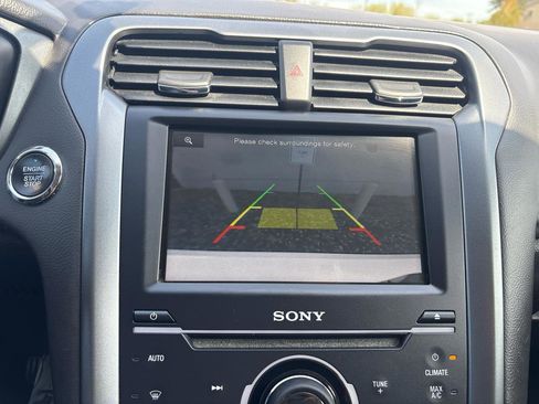 Used 2013 Ford Fusion Titanium FWD image 20