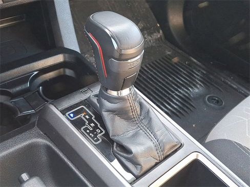 Used 2021 Toyota Tacoma TRD Sport image 15