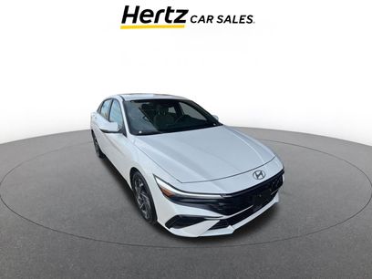 Used 2025 Hyundai Elantra Limited