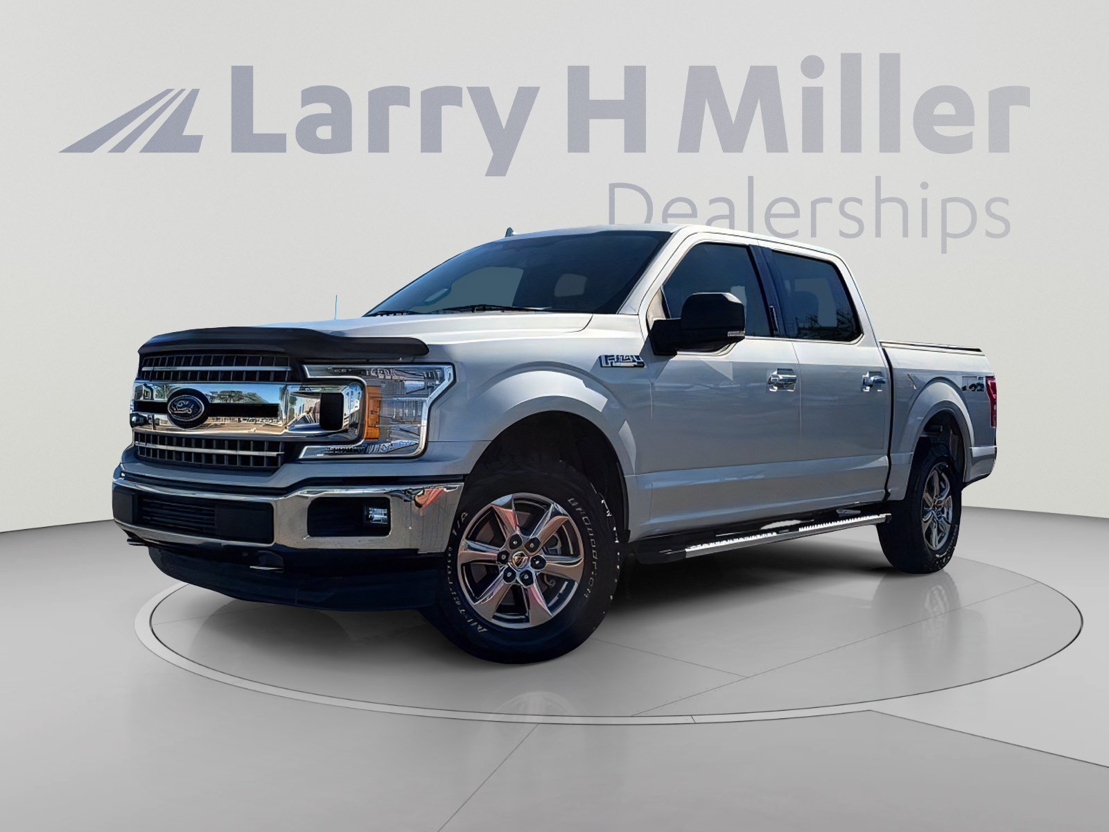 Used 2018 Ford F150 XLT w/ Equipment Group 302A Luxury AWD/4WD image 1