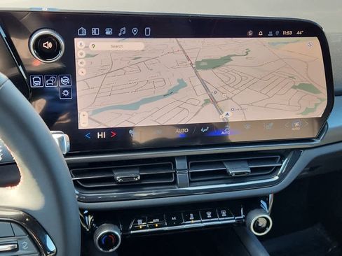 New 2026 Chevrolet Equinox EV RS image 11