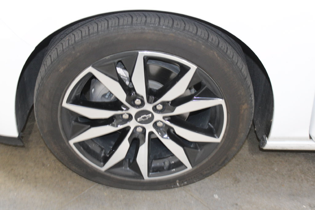 Used 2024 Chevrolet Malibu RS FWD image 34