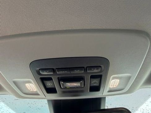 Used 2021 Toyota Camry XSE FWD image 20