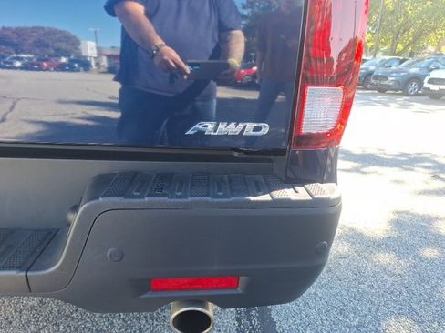 Used 2023 Honda Ridgeline RTL-E image 10