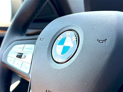 Used 2024 BMW X3 sDrive30i w/ Premium Package RWD image 31