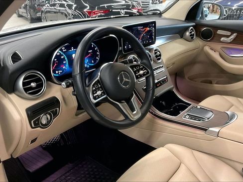 Certified 2022 Mercedes-Benz GLC 300 GLC 300 image 11