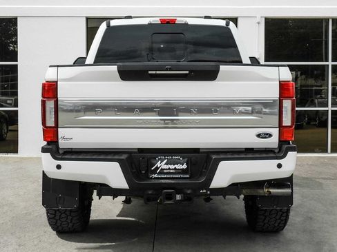 Used 2022 Ford F350 Platinum AWD/4WD image 9