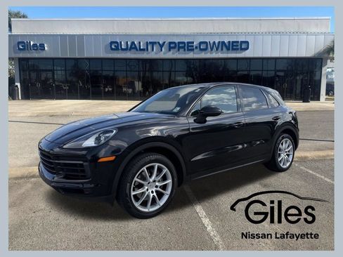 Used 2019 Porsche Cayenne AWD/4WD image 1