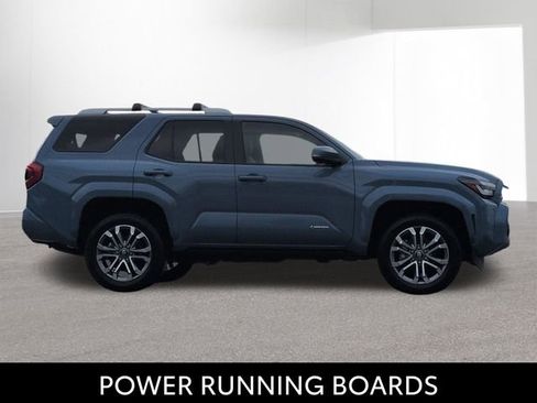 Certified 2025 Toyota 4Runner Limited AWD/4WD image 4