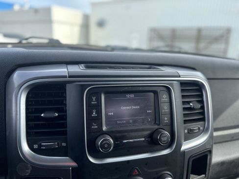 Used 2021 RAM 1500 Classic SLT image 15