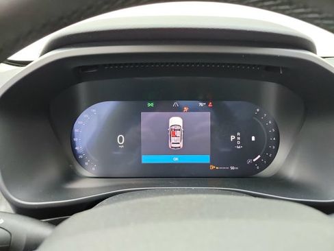 New 2026 Volvo XC40 B5 Plus w/ Climate Package AWD/4WD image 24