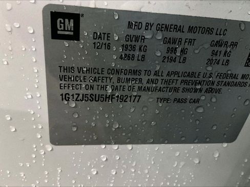 Used 2017 Chevrolet Malibu Hybrid w/ Leather Package image 33