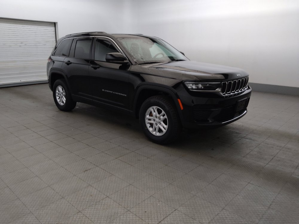 Used 2022 Jeep Grand Cherokee Laredo w/ Luxury Tech Group I AWD/4WD image 11